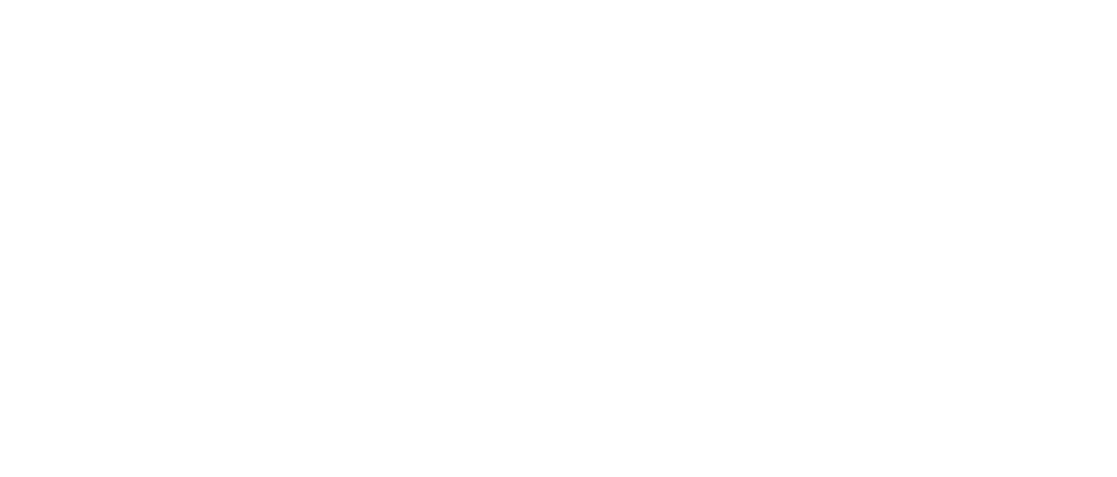 Grieg-Foundation-Logo-White@4x Grieg Foundation-logo med hvit tekst og en stilisert parentes på en lysegrå bakgrunn.